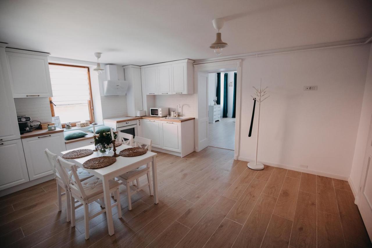 Studio Manzur Brasov Bagian luar foto